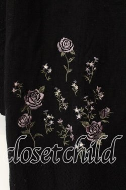 画像2: axes femme / バラ刺繍ロングニットカーデ  クロ O-25-12-13-090-AX-TO-IG-OS