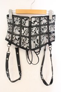 Qutie Frash / ベルト付きコルセット  シルバー O-25-12-15-037-QU-TO-OW-OS