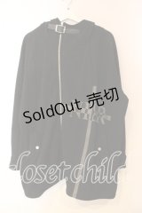 NieR Clothing / ベルトデザインふわもこパーカー  ブラック O-25-12-15-076-PU-TO-IG-OS