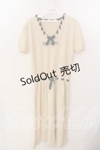 INGEBORG / ロゴニットリボンワンピース  アイボリー O-25-12-17-045-LO-OP-IG-OS