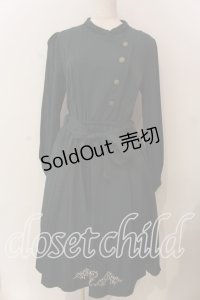 axes femme / フラワー刺繍連釦ワンピース  グリーン O-25-12-17-071-AX-OP-IG-OS