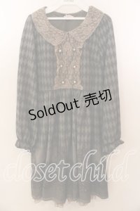 axes femme / メルヘンcastle柄ワンピース Ｍ グリーン O-25-12-17-072-AX-OP-IG-OS