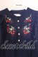 画像2: axes femme POETIQUE / ブロッキングベリー刺繍ワンピース  ネイビー O-25-12-17-081-AX-OP-IG-OS (2)