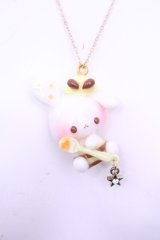 PARU HIMA / うさぎ蜂ネックレス  シロ×イエロー O-25-12-18-1065-LO-AC-IG-OS