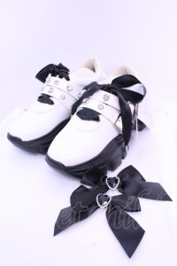 サンリオ / マイメロ厚底スニーカー L シロ×クロ O-25-12-18-1090-EL-SH-OW-OS