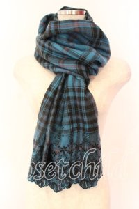 axes femme / スカラップ刺繍ストール  ブルー O-25-12-18-028-AX-ZA-IG-ZT1219Z