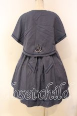 画像3: Amavel / Wanderlands Emblemケープ付きスカート F ブルー O-25-12-20-007-CA-SK-OW-OS (3)