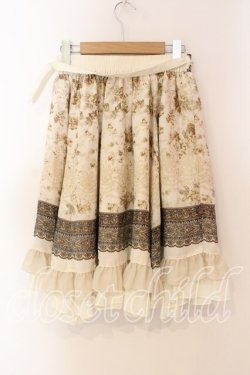 画像2: axes femme / スカーフ柄イレヘムスカート M ベージュ O-25-12-22-031-AX-SK-OW-OS