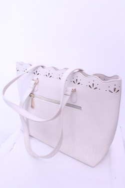 画像2: m petit by misako / サンリキャラクターズコラボトートバッグ  シナモン（オフシロ） O-25-12-26-1049-LO-BG-OW-OS