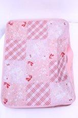 画像1: PINK HOUSE / バラ園うさぎ柄パッチワークプリントトラベルケース  ピンク O-25-12-26-1026-LO-ZA-OW-ZT170 (1)