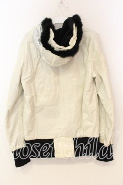 画像4: MILKBOY / ナイロンファーフードブルゾン  オフ×ブラック O-26-01-08-070-MB-CO-IG-OS