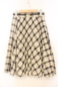 Fi.n.t / ダブルビット使いチェックプリーツスカート  アイボリー O-26-01-10-036-CA-SK-IG-OS