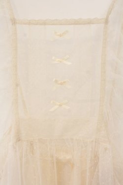 画像2: m petit by misako / ドットチュールエプロン M 生成り O-26-01-12-043-LO-OP-IG-OS