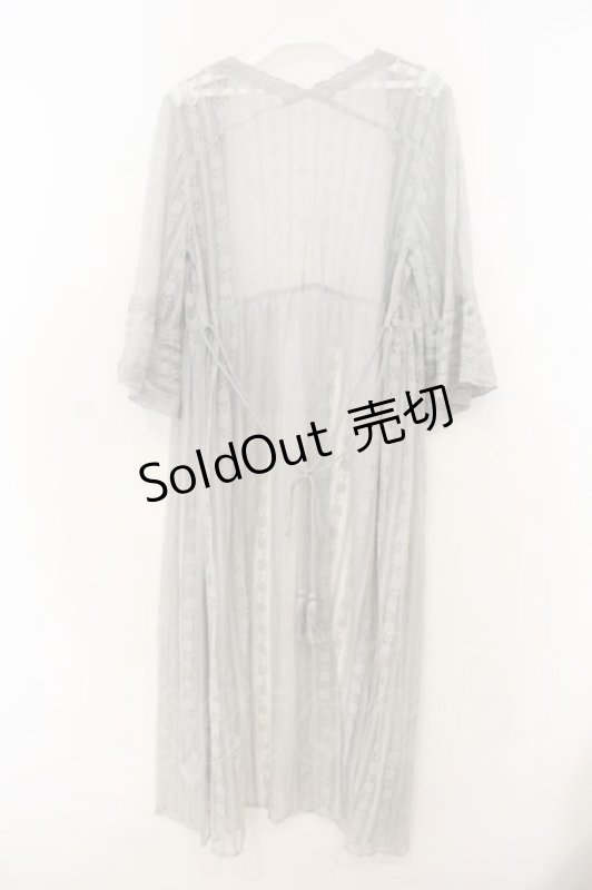 画像2: axes femme / ストライプレースガウン  サックス O-26-01-13-043-AX-OP-IG-ZT537 (2)