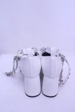 画像3: axes femme POETIQUE / クロスチャームおでこパンプス M シロ O-26-01-15-1027-AX-SH-IG-ZT273 (3)