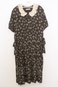 KANEKO ISAO / レースカラーフラワーワンピース  ブラウン O-26-01-15-024-EL-OP-IG-OS