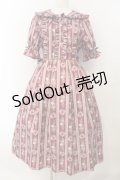 axes femme kawaii / RosyBear柄ワンピース  ワイン O-26-01-17-018-AX-OP-IG-OS