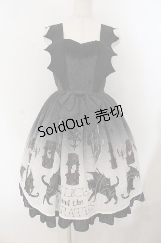 画像1: ALICE and the PIRATES / 悪魔猫と終末の砂時計柄ジャンパースカートI  クロ O-26-01-19-005-PA-OP-OW-OS (1)