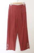 axes femme / 裾刺繍ストレートパンツ F レンガ O-26-01-19-1005-AX-PA-YM-OS