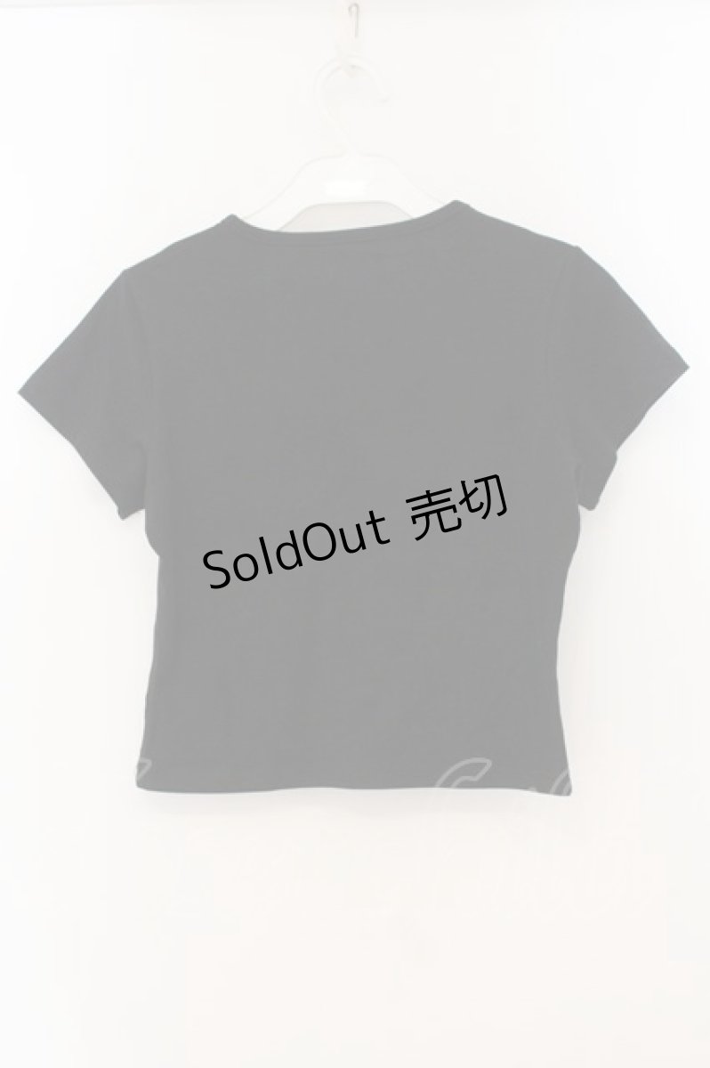 画像2: lilLilly / チャーム付きTシャツ F クロ O-26-01-19-017-LO-TO-OW-ZT539 (2)