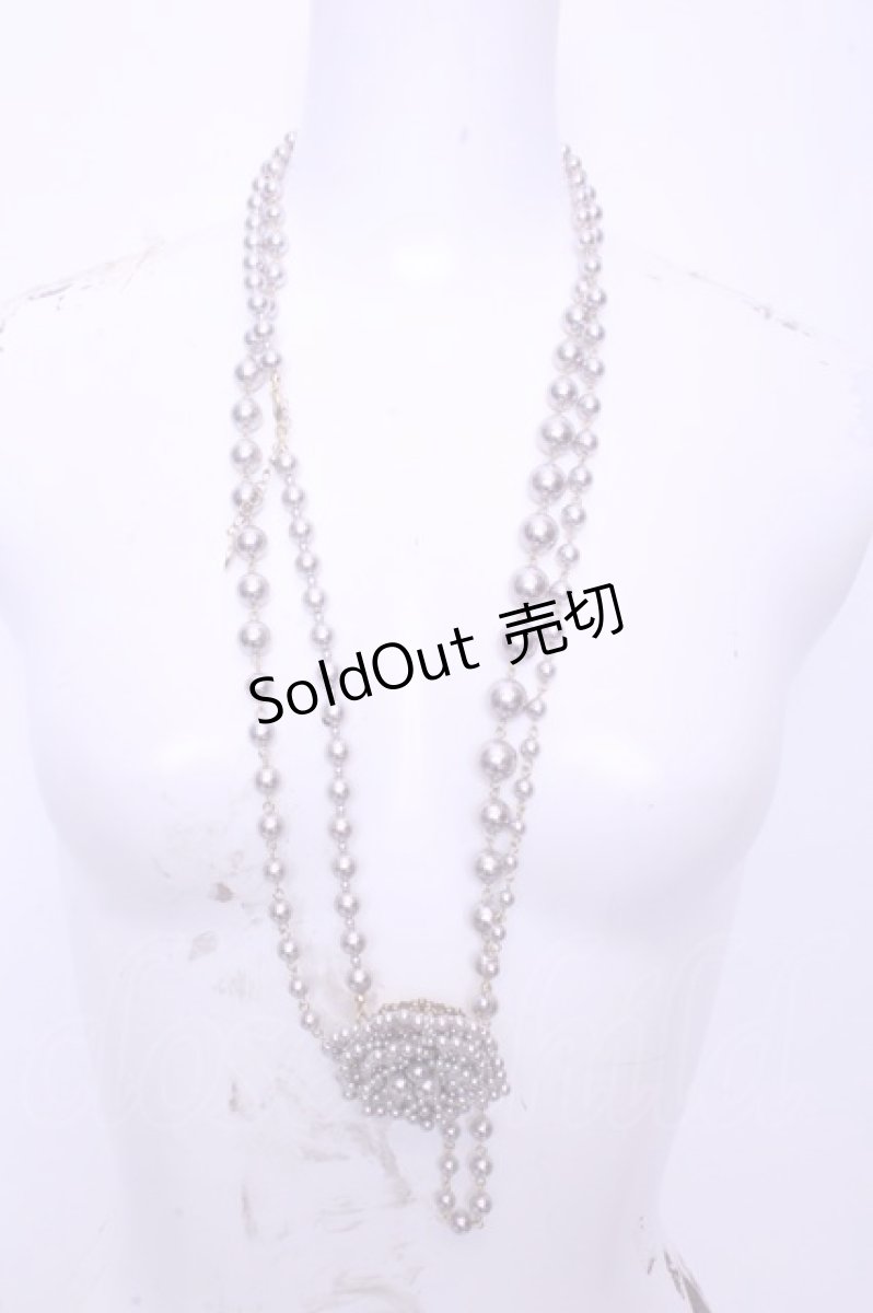画像2: PINK HOUSE / ビーズフラワーモチーフネックレス  グレー系 O-26-01-20-1103-LO-AC-IG-ZT575-F006 (2)