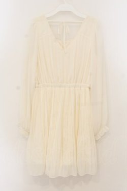 画像4: LIZ LISA / シフォンプリーツ長袖ワンピース  オフシロ O-26-01-22-028-LO-OP-IG-OS