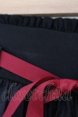 画像3: axes femme / 彼岸花柄プリーツスカート F クロ O-26-01-22-063-AX-SK-OW-ZT608 (3)