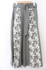 画像1: axes femme / フラワージャカード切替スカート F カーキ O-26-01-23-014-AX-SK-OW-ZT609 (1)