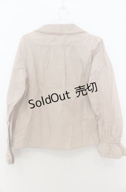 画像2: an another angelus / ピンタックパールボタンブラウス F ベージュ O-26-01-23-038-CA-BL-OW-ZT604