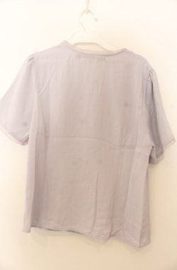 画像2: an another angelus / レース使いダイヤ開きブラウス F ラベンダー O-26-01-23-045-CA-BL-OW-ZT0127G