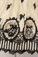 画像3: Angelic Pretty / Cinema Dollジャンパースカート  オフシロ O-26-01-24-055-AP-OP-IG-OS (3)