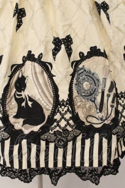 画像4: Angelic Pretty / Cinema Dollジャンパースカート  オフシロ O-26-01-24-055-AP-OP-IG-OS