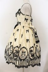 画像5: Angelic Pretty / Cinema Dollジャンパースカート  オフシロ O-26-01-24-055-AP-OP-IG-OS (5)