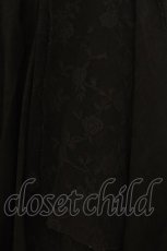 画像2: h.NAOTO / 異素材ランダムスカート  ブラック O-26-01-24-010-HN-SK-IG-OS (2)