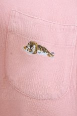 画像2: Karl Helmut / 虎刺繍ポロシャツ  ピンク O-26-01-24-091-EL-BL-YM-ZT003 (2)