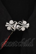 画像2: gouk / 和柄切り替えオフショルカットカーディガン  ブラック O-26-01-24-003-GO-TO-IG-ZT451 (2)