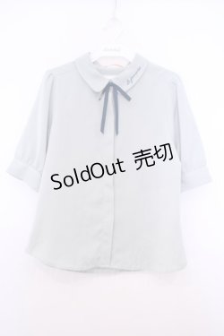 画像1: Fi.n.t / リボンタイ付きロゴ刺繍衿ブラウス  ライトグリーン O-26-01-27-052-CA-BL-IG-OS