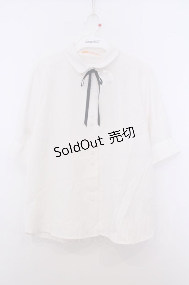 画像1: F i.n.t / リボンタイ付きスモールカラー5分袖シャツ  オフシロ O-26-01-27-053-CA-BL-IG-ZT604 (1)