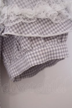 画像2: Rojita / ショルダーオーバーレースラッフルワンピース  グレー O-26-01-28-066-LO-OP-IG-OS