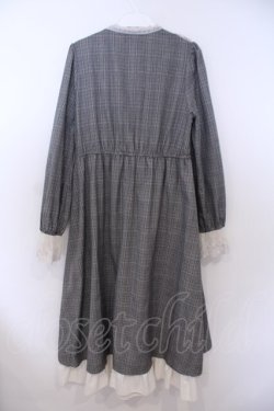 画像2: axes femme / ブローチ付ブロッキングワンピース【ブローチ欠品】 M グレー×オフシロ O-26-01-28-068-AX-OP-IG-OS