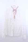 axes femme / リボン付フリルブラウス M キナリ O-26-01-29-1006-AX-BL-OW-OS
