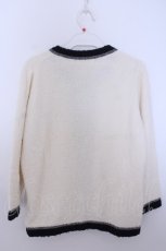 画像3: INGEBORG / ポケットバイカラーカーディガン 3(9号) オフシロ×クロ O-26-01-29-1068-LO-JA-IG-ZT604 (3)