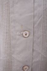 画像3: INGEBORG / 刺繍入りタックブラウス 9 ベージュ O-26-01-29-1082-LO-BL-IG-ZT604 (3)
