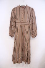 画像1: Maison de FLEUR Petite Robe canone / ニナのお茶会ワンピース S ベージュO-26-01-29-075-EL-OP-OW-ZT586 (1)