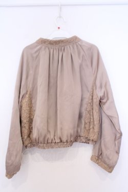 画像3: axes femme / 刺繍サテンブルゾン  シャンパーンベージュ O-26-02-04-1050-AX-JA-IG-OS