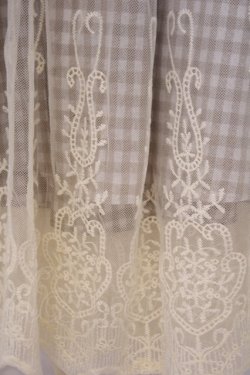 画像2: axes femme POETIQUE / 刺繍チュールギンガムリネンスカート  生成り O-26-02-04-1059-AX-SK-IG-OS