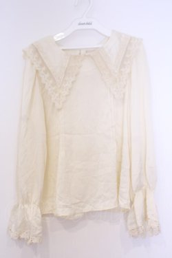 画像1: axes femme POETIQUE / レース襟ブラウス  アイボリー O-26-02-04-1063-AX-BL-IG-OS