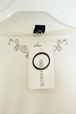 画像3: Ozz oneste / レースアップ裏起毛カットソー  ホワイト O-26-02-06-041-OO-TO-OW-OS