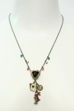 画像2: axes femme / アリスうさぎネックレス  ゴールド O-26-02-06-1005-AX-AC-OW-OS