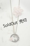 axes femme / お花＆リースモチーフネックレス  ゴールド O-26-02-06-1055-AX-AC-OW-ZT0211U